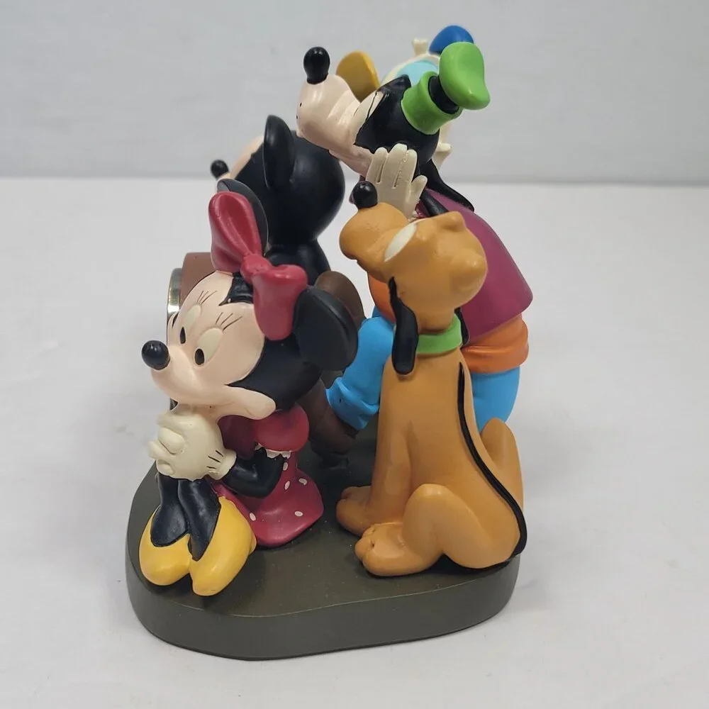 Walt Disney Mickey Mouse And Friends Clock Walt Disney World - Picture 3 of 7
